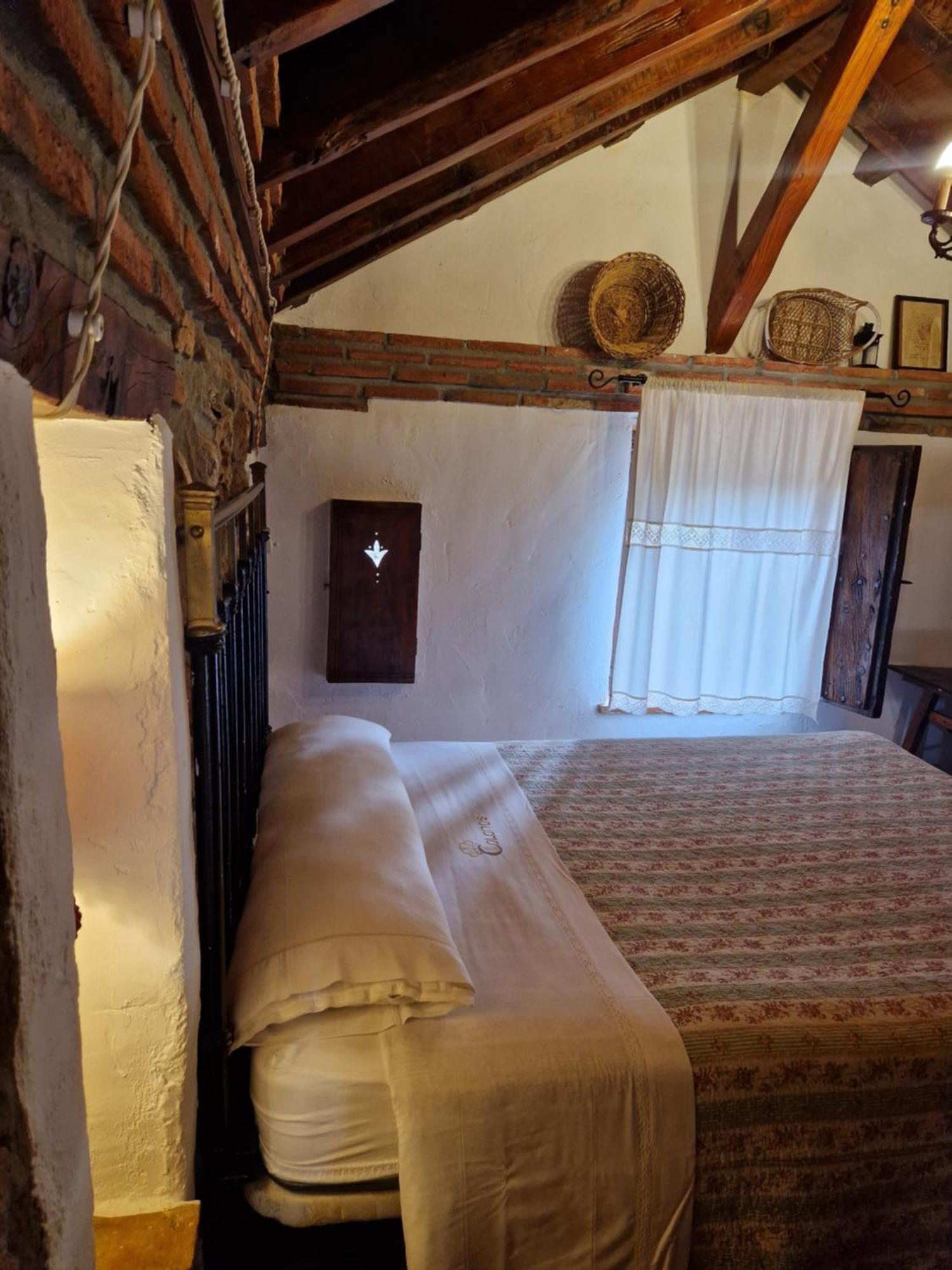 Colonos Alojamientos Rurales Guarroman Екстер'єр фото